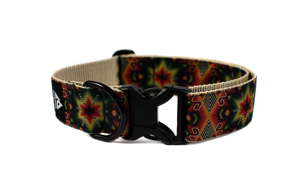 Agung - Plus Buckle Collar