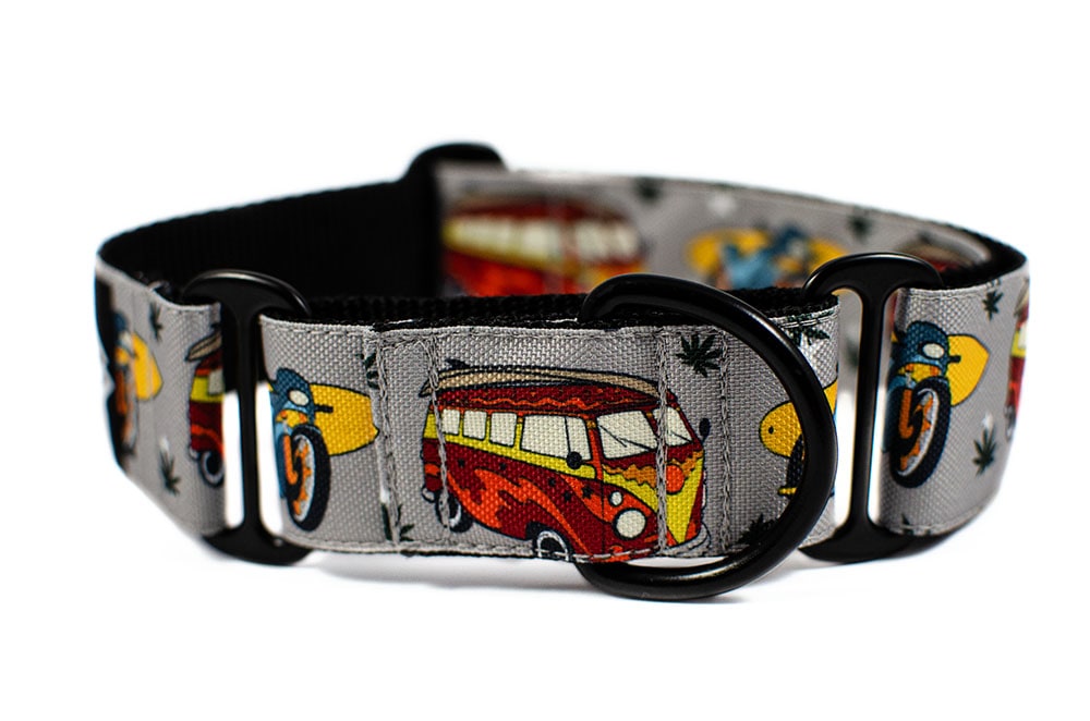Red Hippie Bus - Plus Martingale Collar