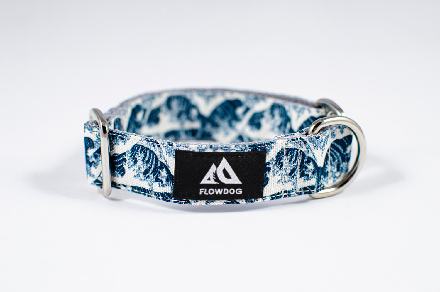 big wave blue slip-on dog collar