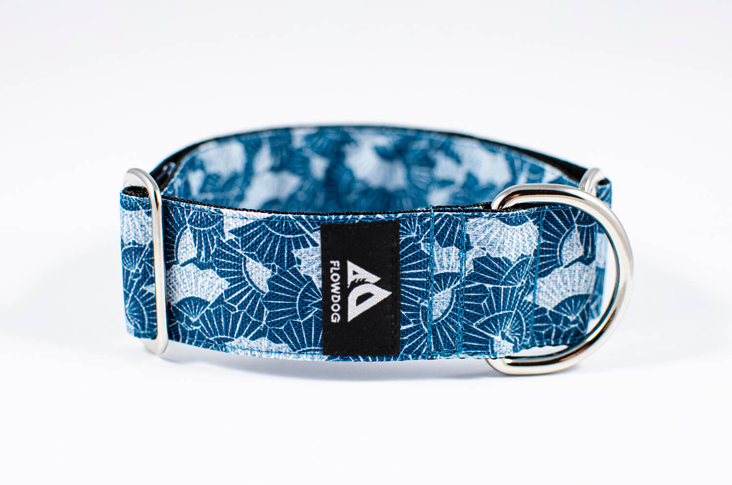 japanese fan blue slip-on dog collar