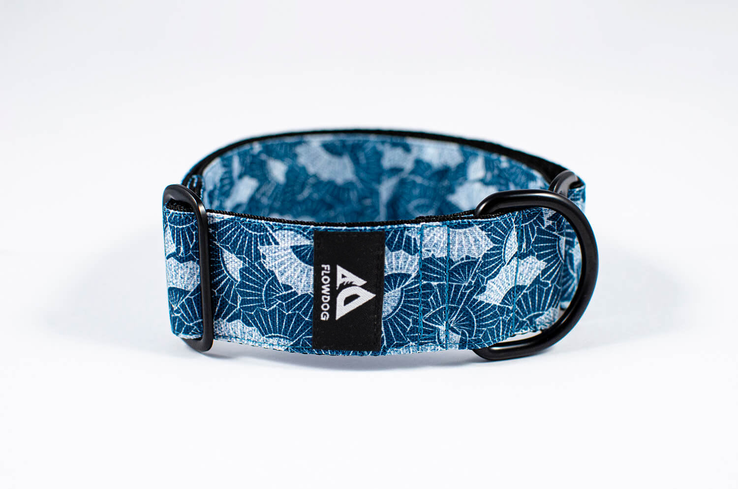 japanese fan blue slip-on dog collar