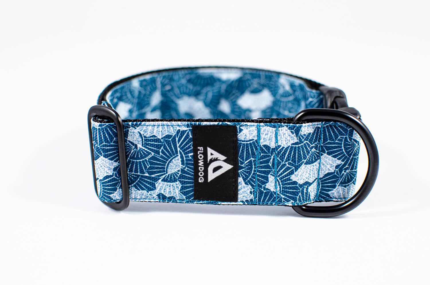 japanese fan blue dog collar with buckle