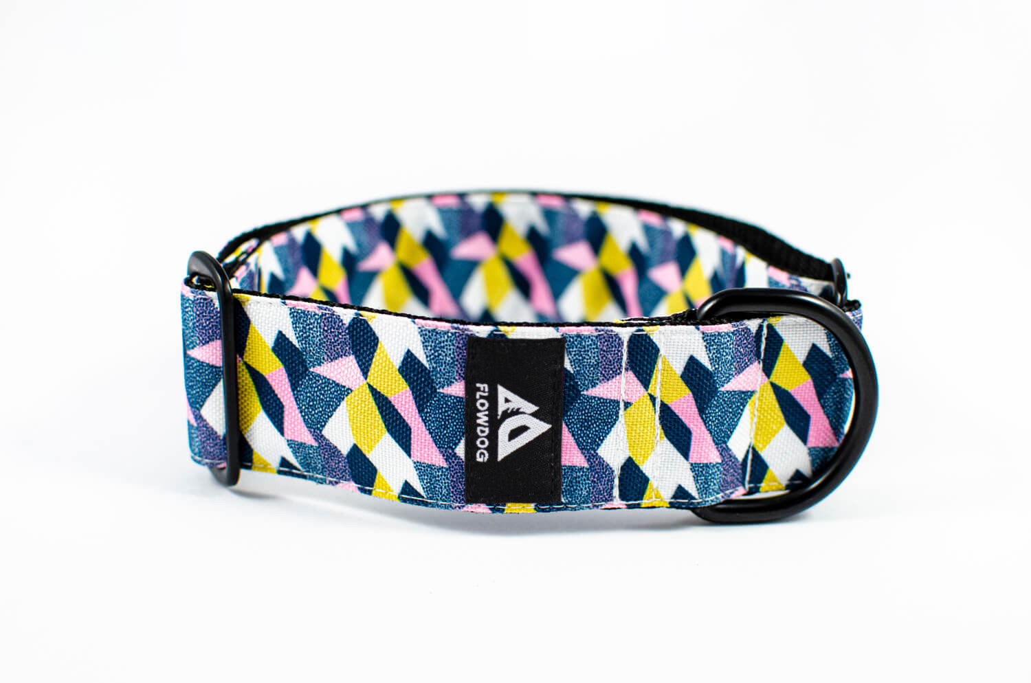 mountain crystal geometric slip-on dog collar