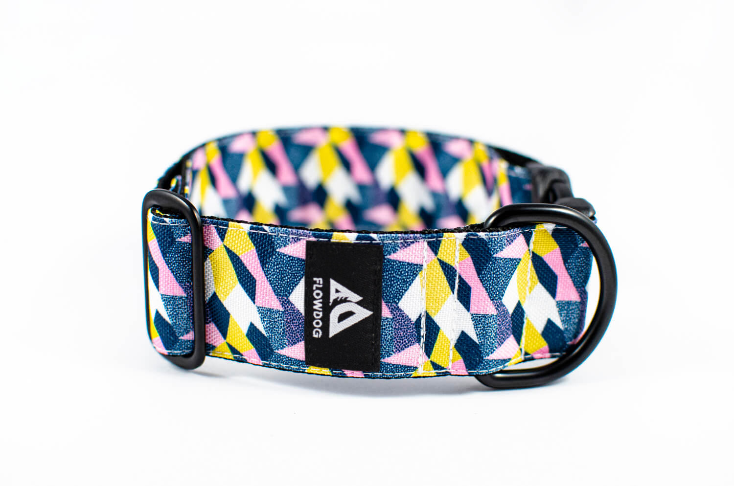 mountain crystal geometric dog collar with buckle