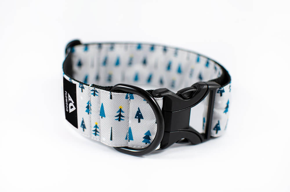 winter forest dog collar with buckle