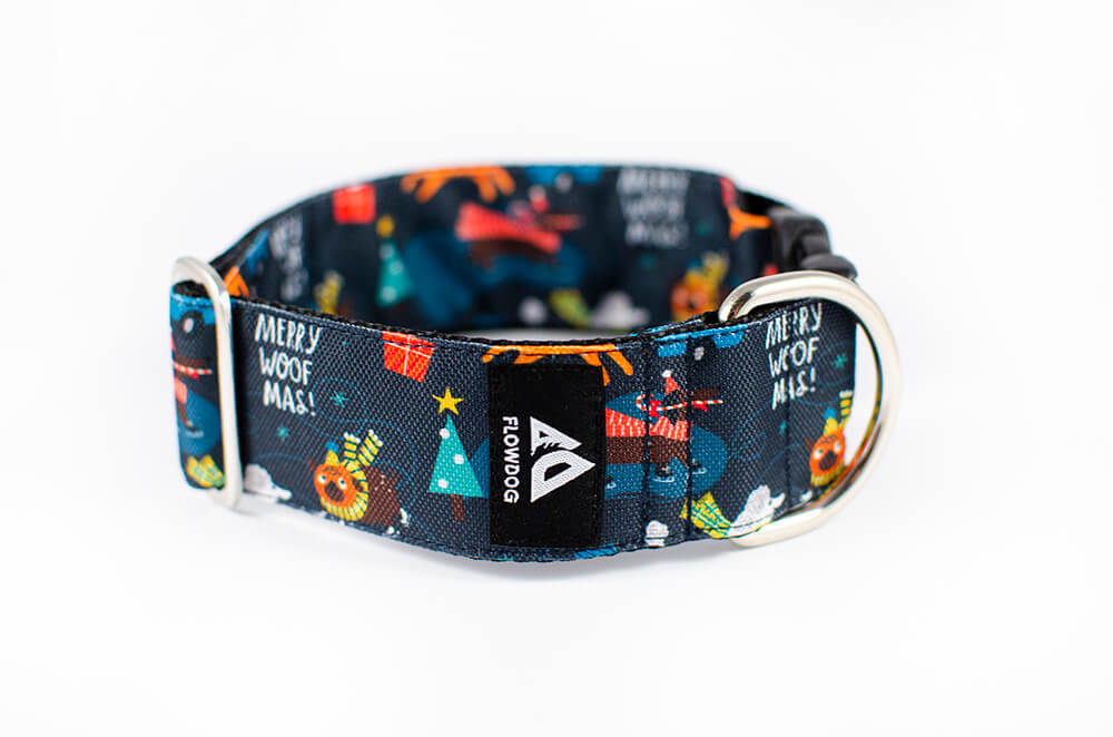 holiday party dog collar with buckle